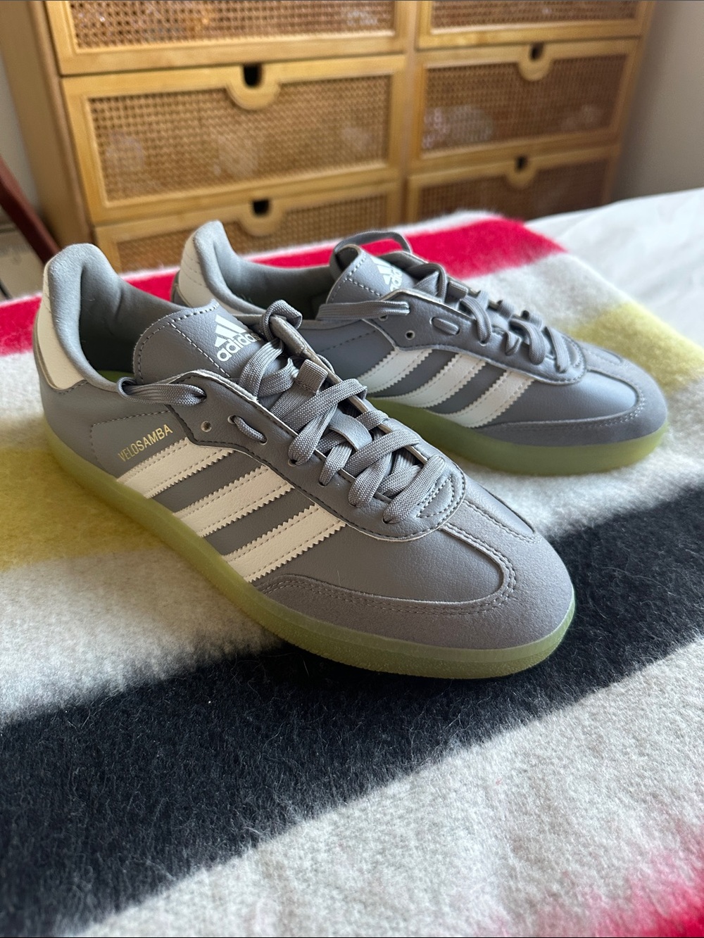 ADIDAS VELOSAMBA VEGAN CYCLING SHOES NEW
Size 7